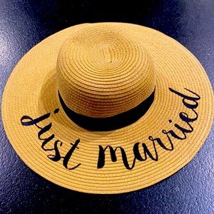 Just Married Sunhat for Brides